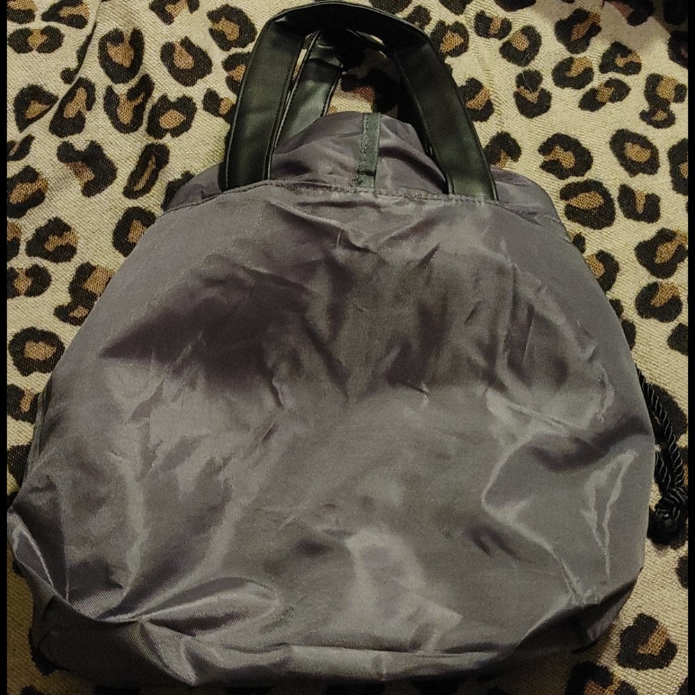 Reversible Backpack - Picture 5 of 5